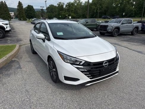 New 2025 Nissan Versa SV w/ Trunk Package image 4
