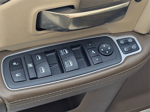 Used 2023 RAM 2500 Limited image 12