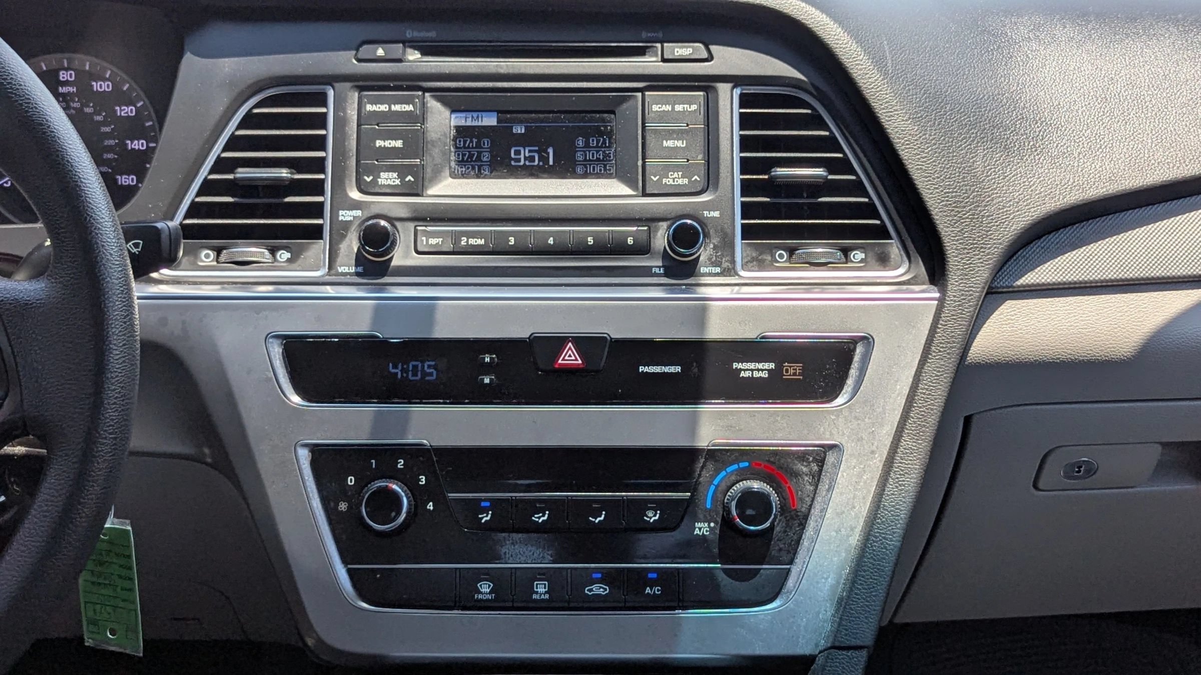 Used 2015 Hyundai Sonata SE FWD image 20