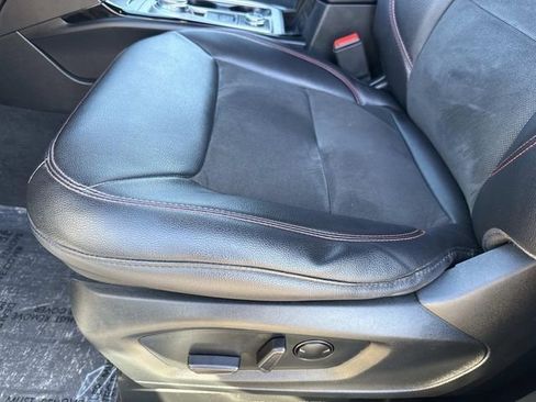 Used 2023 Ford Explorer ST-Line image 32