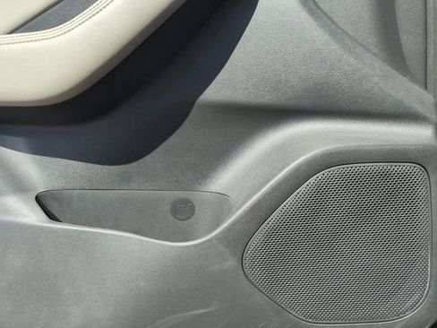 Used 2023 Nissan Rogue SL w/ SL Premium Package image 33