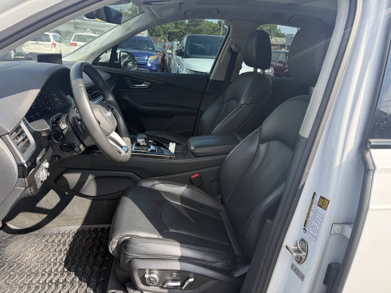Used 2018 Audi Q7 3.0T Prestige w/ Prestige Package AWD/4WD image 6