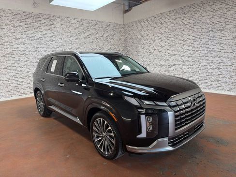 Used 2024 Hyundai Palisade Calligraphy AWD/4WD image 1