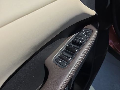Used 2025 Lexus RX 350 w/ Convenience Package AWD/4WD image 13
