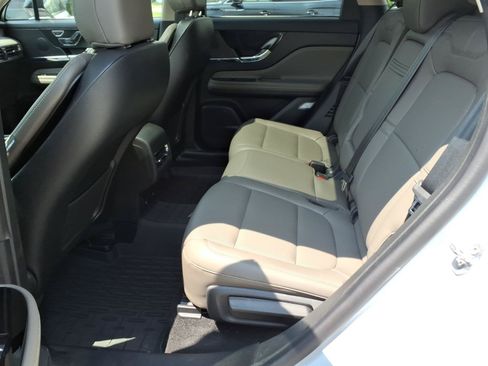 Certified 2025 Lincoln Corsair AWD w/ Equipment Group 101A image 12