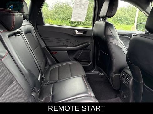 Used 2023 Ford Escape ST-Line AWD/4WD image 11