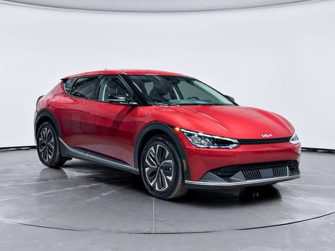 Used 2024 Kia EV6 Light image 4