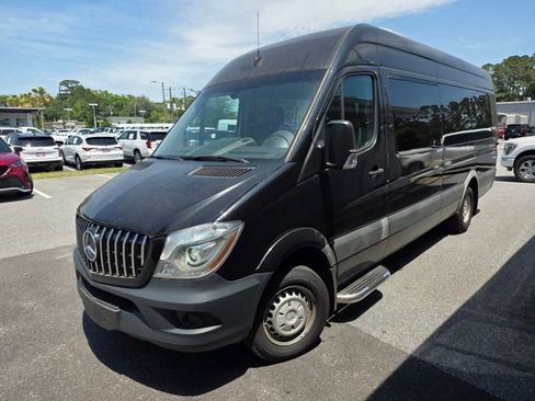 Used 2017 Mercedes-Benz Sprinter 3500 image 1