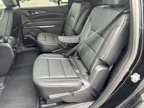 New 2026 Chevrolet Traverse LT w/ Enhanced Driving Package FWD image 16