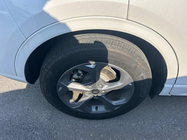 Used 2023 Ford Escape ST-Line w/ Tech Pack #1 AWD/4WD image 10