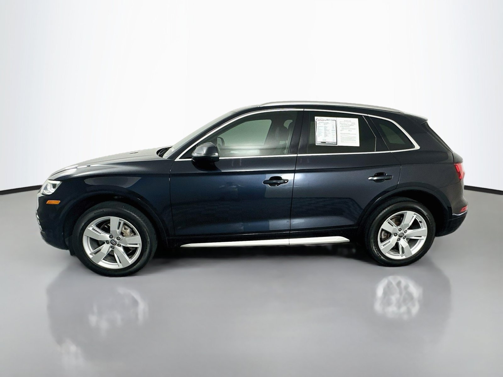 Used 2018 Audi Q5 2.0T Premium Plus w/ Premium Plus Package AWD/4WD image 4