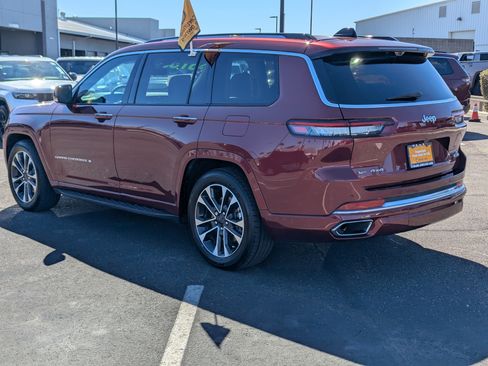 Certified 2023 Jeep Grand Cherokee L Overland w/ Luxury Tech Group IV image 4