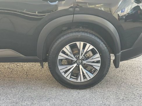 Used 2021 Nissan Rogue SV AWD/4WD image 36
