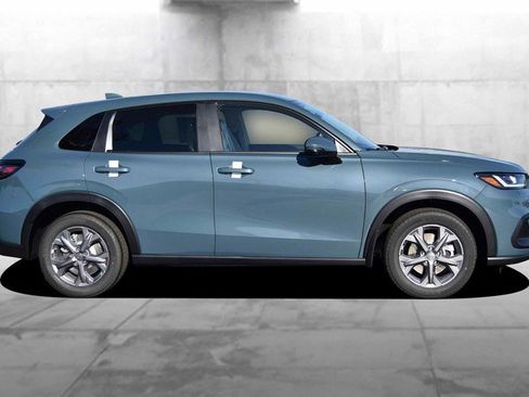 New 2026 Honda HR-V LX image 5