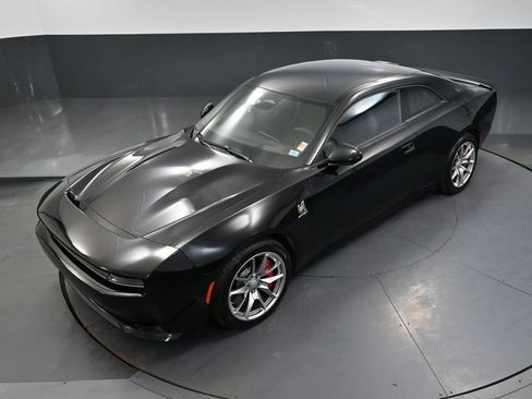 Used 2024 Dodge Charger Daytona Scat Pack w/ Plus Group AWD/4WD image 56
