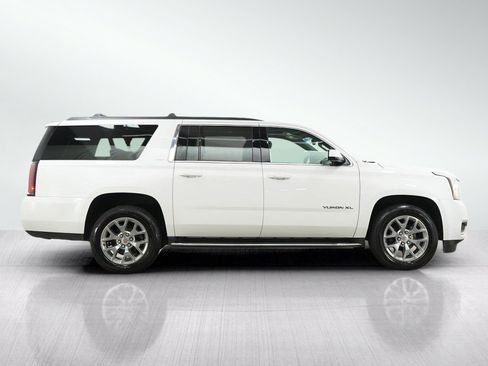 Used 2019 GMC Yukon XL SLT AWD/4WD image 6