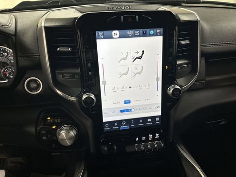 Used 2023 RAM 1500 Laramie AWD/4WD image 17