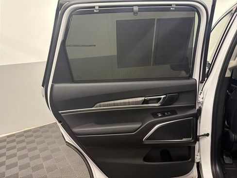 Certified 2024 Kia Telluride SX Prestige AWD/4WD image 15