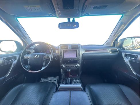 Used 2016 Lexus GX 460 Luxury image 6