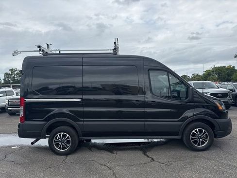 Used 2023 Ford Transit 250 Medium Roof w/ Load Area Protection Package RWD image 4