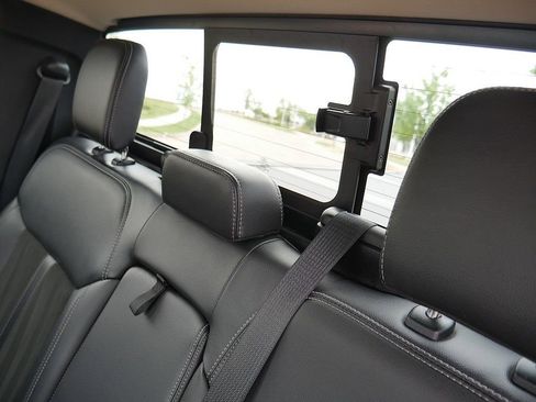 Used 2022 Ford Ranger Lariat w/ Tremor Off-Road Package AWD/4WD image 18