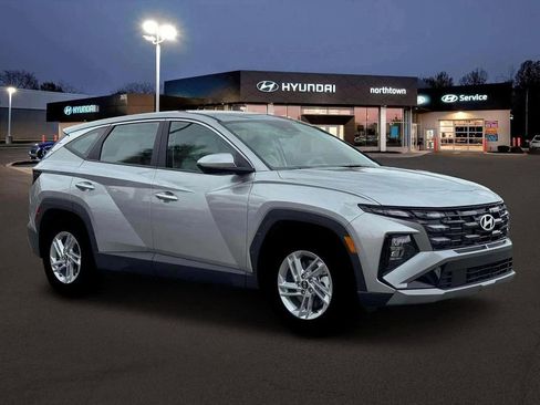 New 2026 Hyundai Tucson SE FWD image 10
