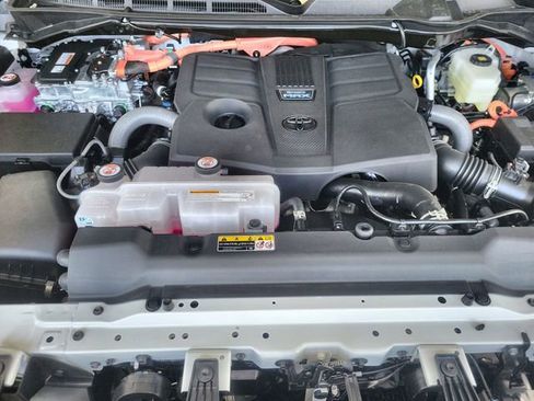 New 2026 Toyota Tundra Platinum AWD/4WD image 26