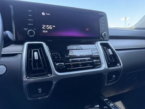 Used 2021 Kia Sorento SX Prestige image 29
