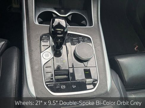 Used 2022 BMW X7 xDrive40i w/ M Sport Package image 39