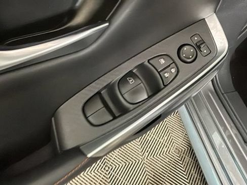 Used 2023 Nissan Sentra SR FWD image 10
