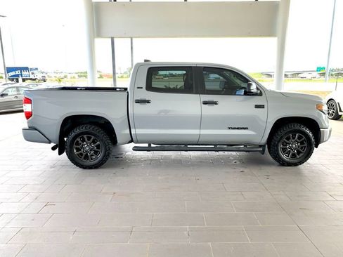 Used 2021 Toyota Tundra SR5 w/ Trail Edition image 4