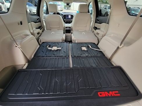 Used 2023 GMC Acadia Denali w/ Denali Ultimate Package AWD/4WD image 54