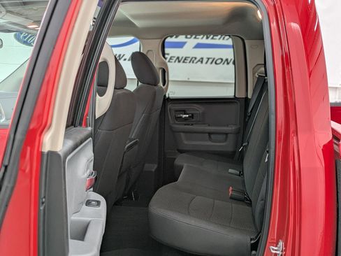 Used 2019 RAM 1500 Classic Warlock image 9