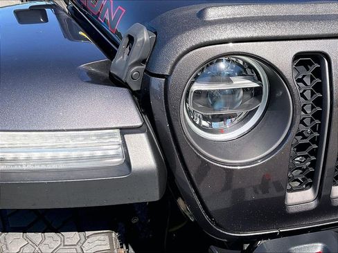 Used 2021 Jeep Gladiator Rubicon AWD/4WD image 31