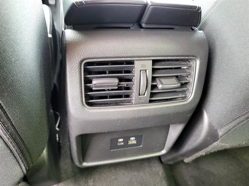 Used 2023 Nissan Rogue SV image 16