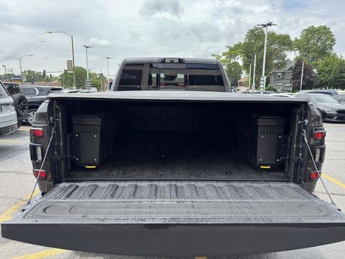 Used 2023 RAM 2500 Limited w/ Night Edition AWD/4WD image 7