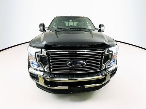 Used 2022 Ford F450 Lariat w/ Lariat Ultimate Package image 2