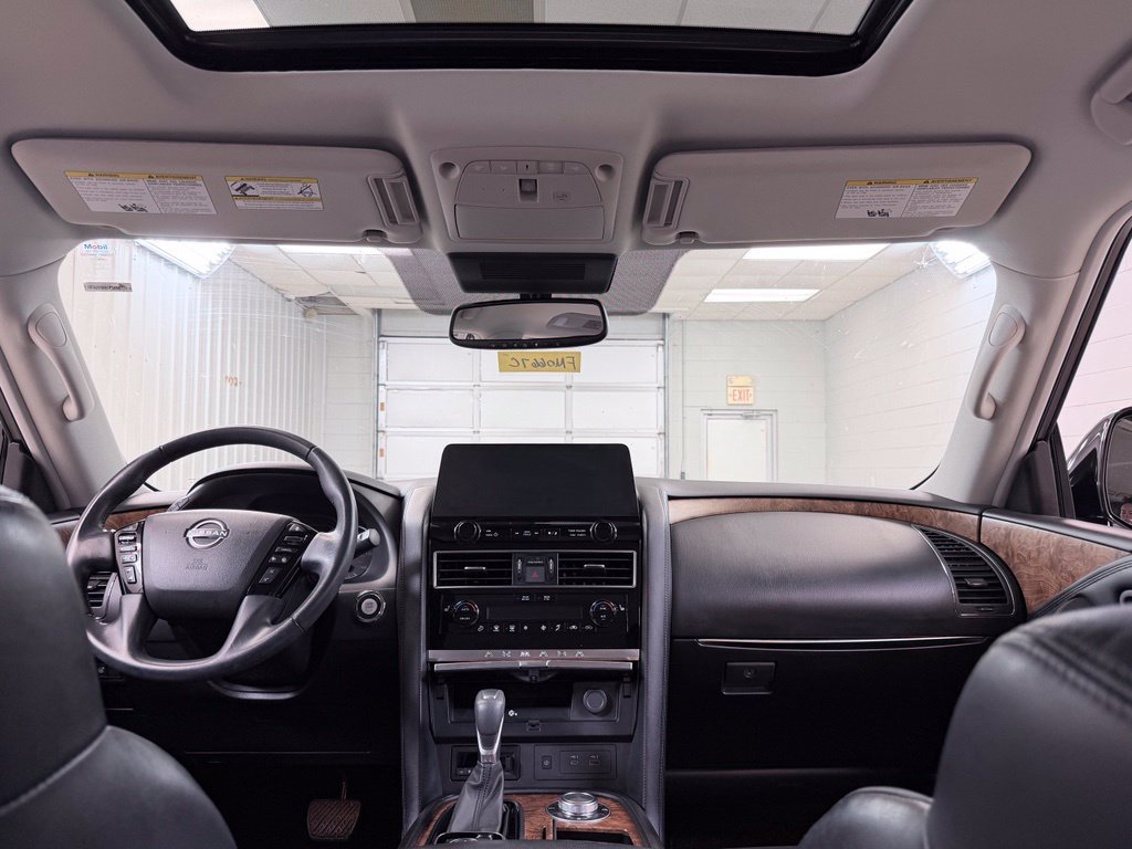 Used 2022 Nissan Armada SL w/ Captain's Chairs Package AWD/4WD image 33