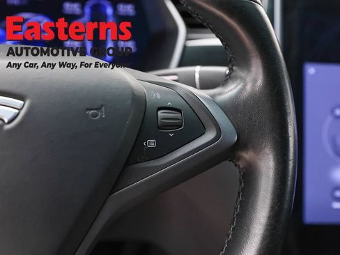 Used 2019 Tesla Model X 75D AWD/4WD image 15