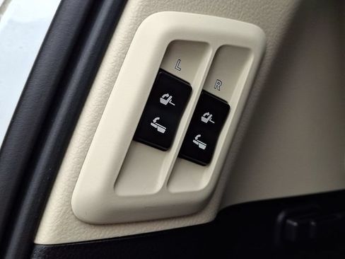 Used 2020 Lexus GX 460 Luxury AWD/4WD image 33