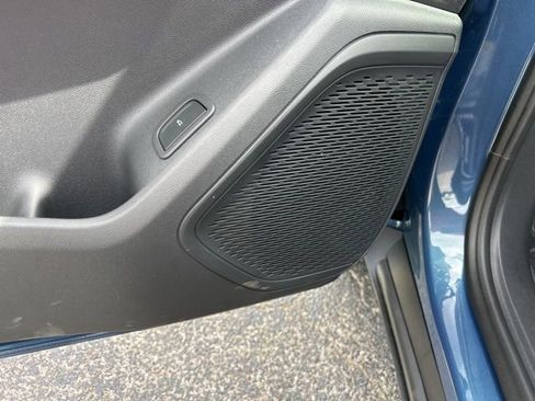 New 2026 Chevrolet Traverse LT image 14