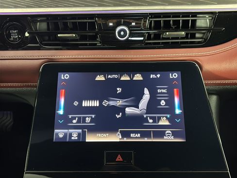 Used 2025 INFINITI QX80 Autograph w/ Autograph Exterior Package AWD/4WD image 22