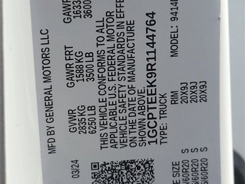 Used 2024 Chevrolet Colorado Trail Boss w/ Advanced Trailering Package image 32