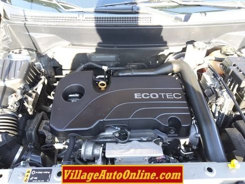 Used 2018 Chevrolet Equinox LT image 45