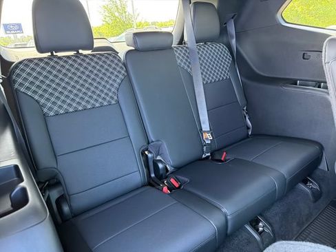 Used 2024 GMC Acadia Denali w/ LPO, Floor Liner Package FWD image 28