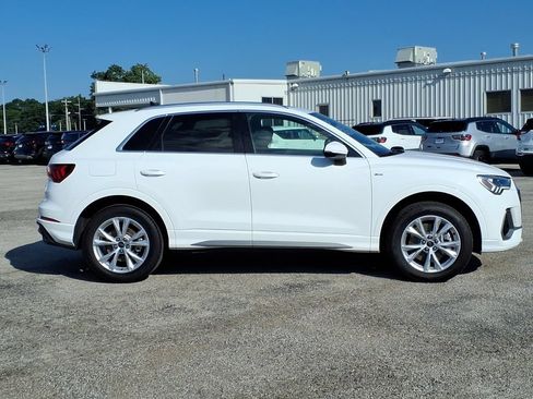 Used 2024 Audi Q3 2.0T Premium AWD/4WD image 8
