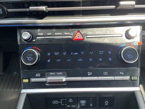 New 2025 Hyundai Santa Fe Limited image 31