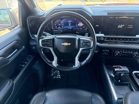 Used 2024 Chevrolet Silverado 1500 LTZ w/ LTZ Premium Package image 13