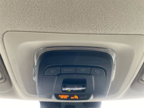 Used 2023 Toyota Corolla LE image 24