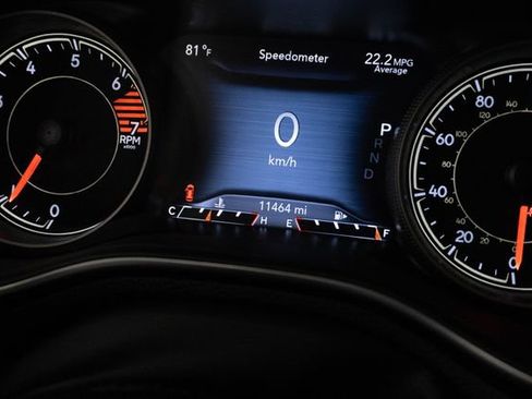 Used 2023 Jeep Cherokee Altitude Lux AWD/4WD image 8